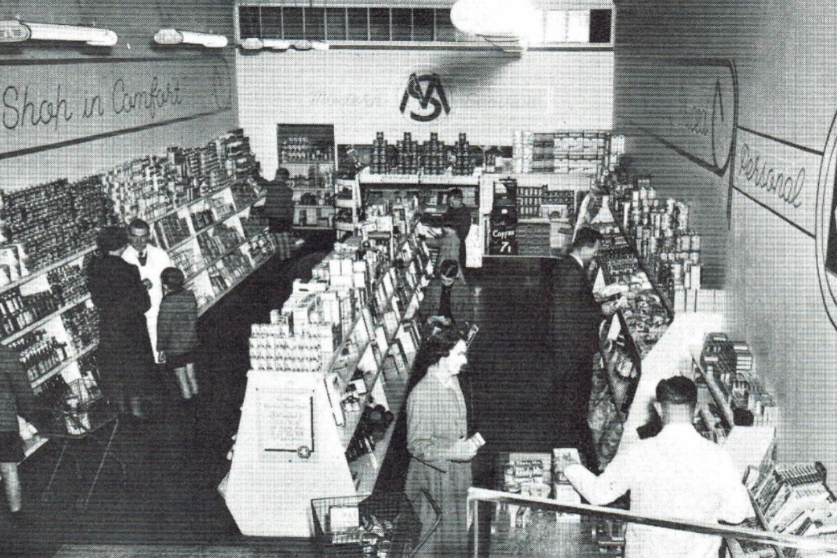 A Century Of Four Square - Supermarket News
